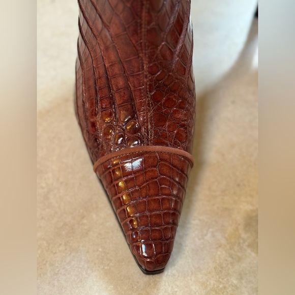 NWOT authentic crocodile leather brown booties - Picture 4 of 10